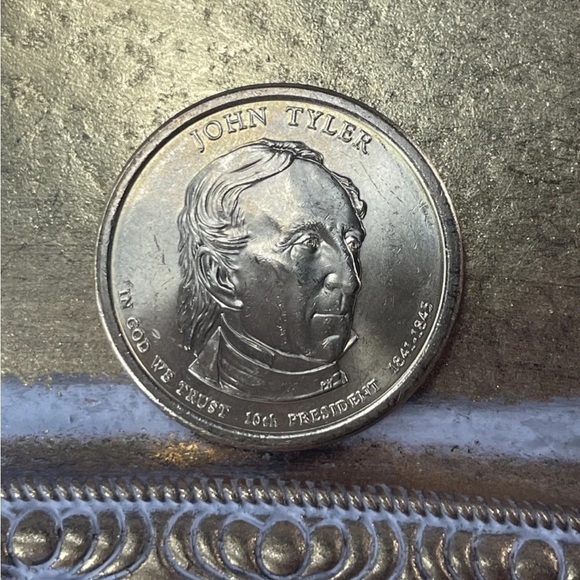 2009-D Mint State (John Tyler) US Presidential One Dollar Coin - Picture 1 of 5